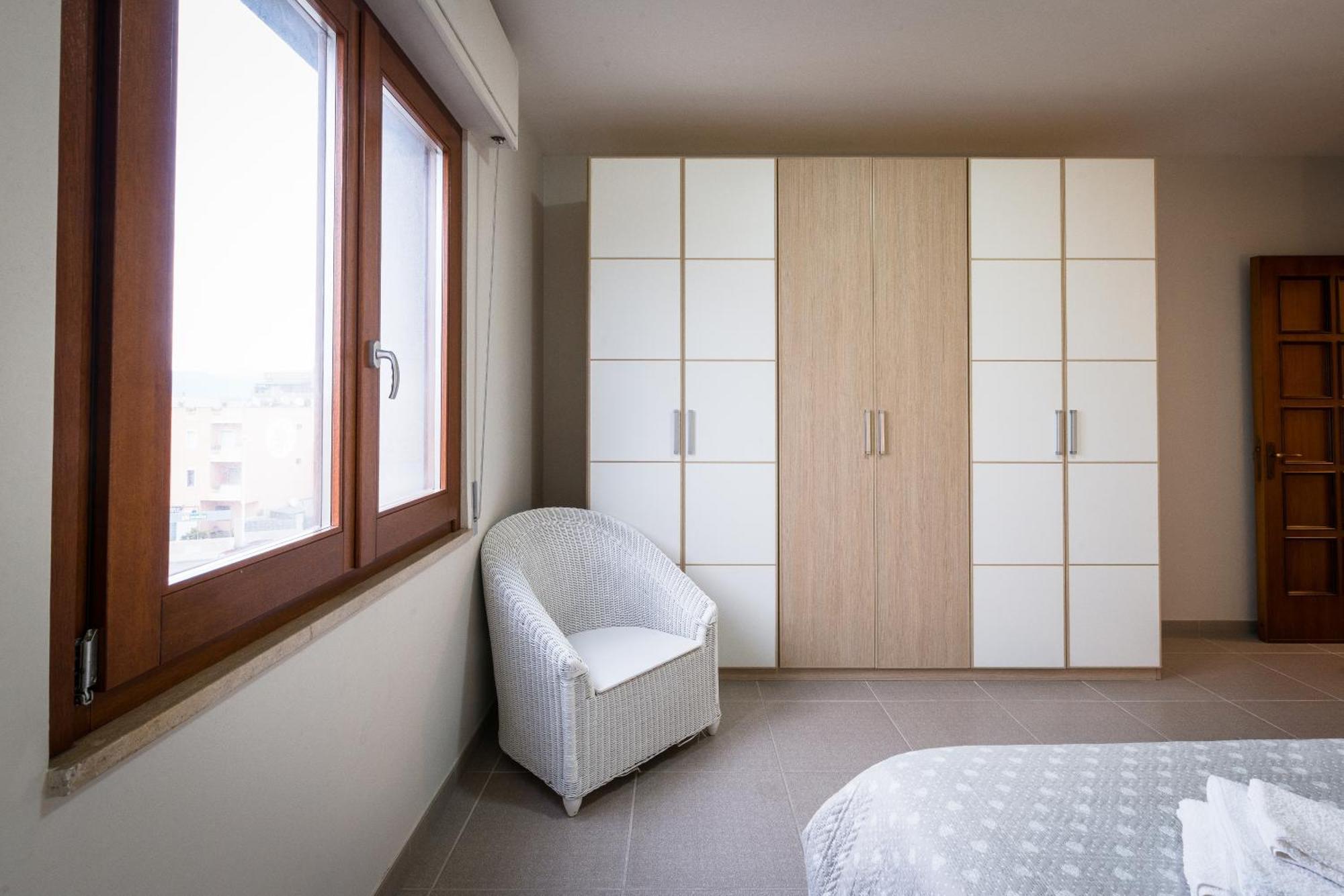 Poetto Beach Apartment Quartu Sant'Elena Exterior photo